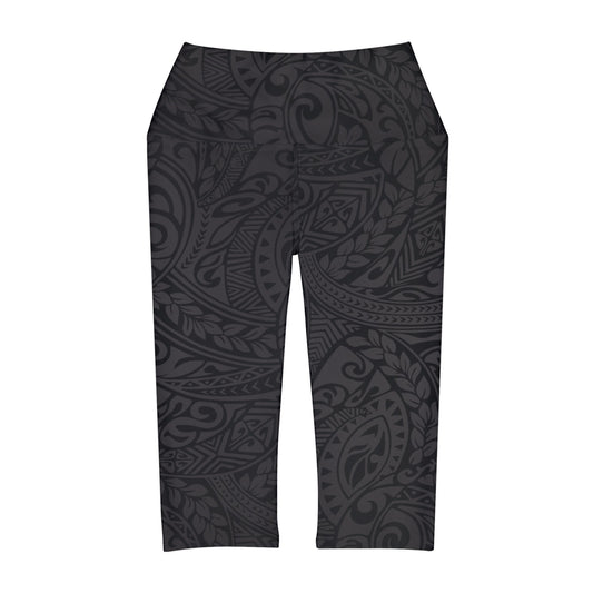 Polynesian Tribal in Black and Grey Yoga Capri Leggings